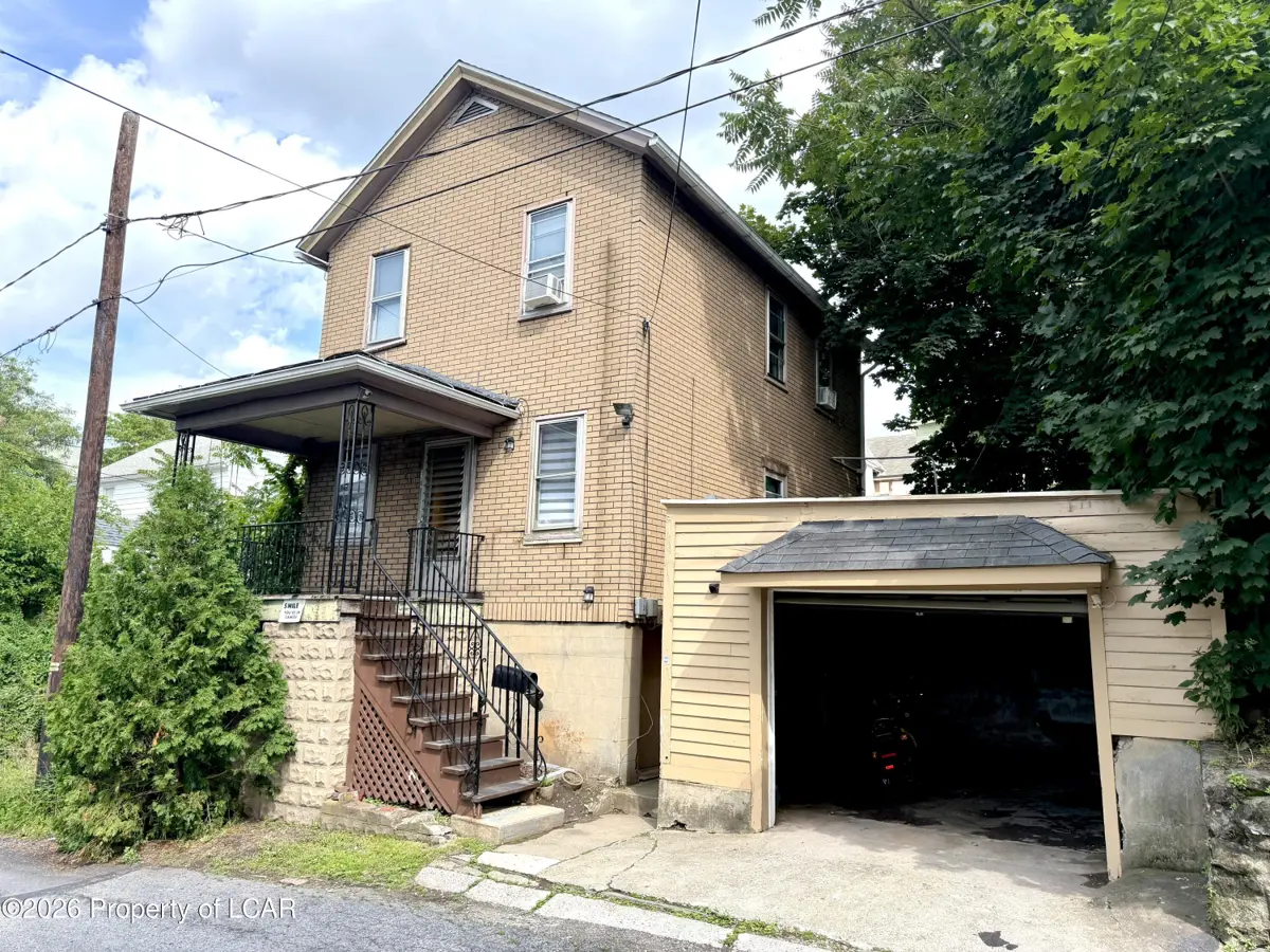 910 Prospect Rear Avenue, Scranton in Scranton
