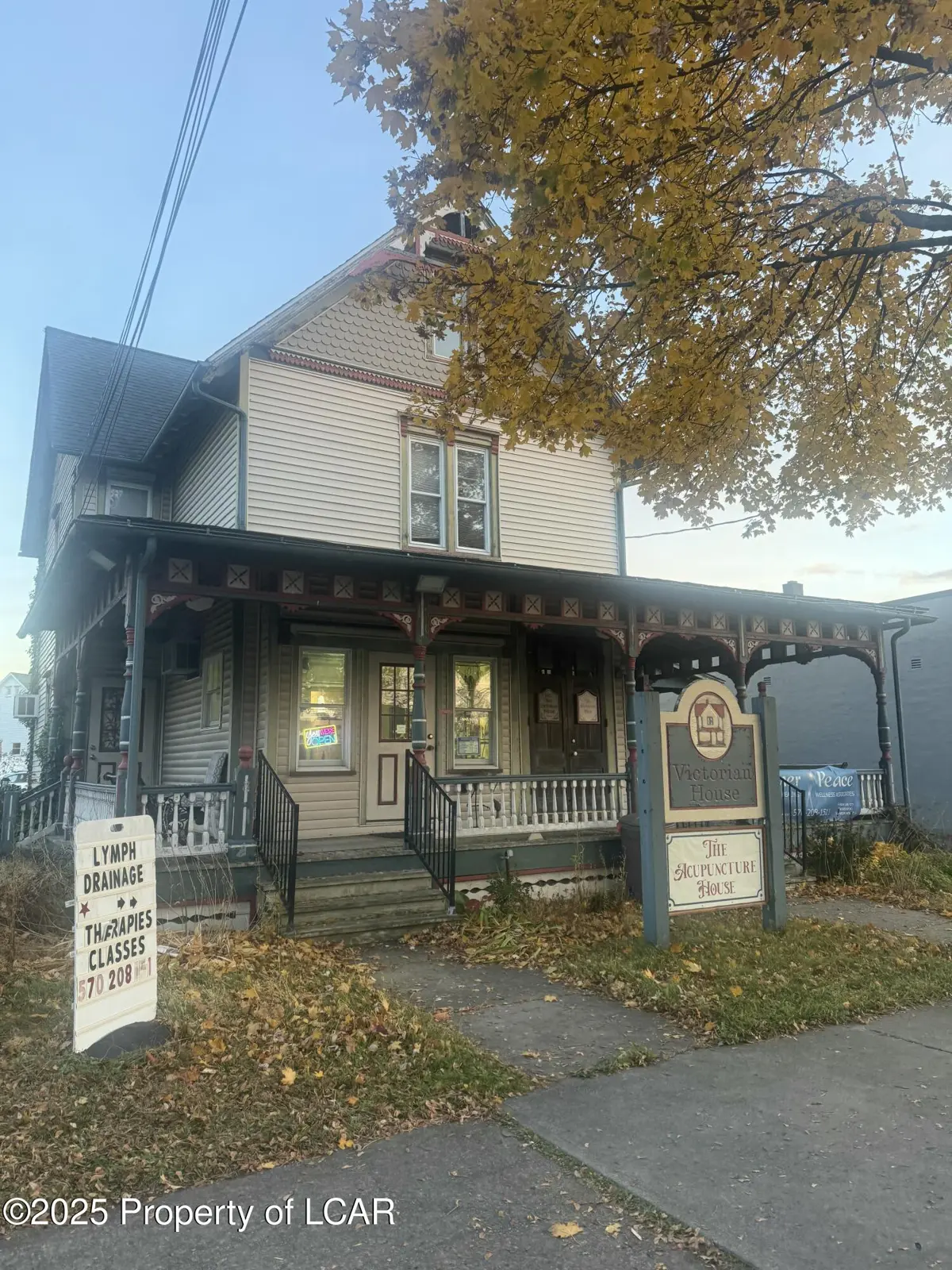 1027 Wyoming Avenue, Forty Fort - 2 bath - 2,300 SF