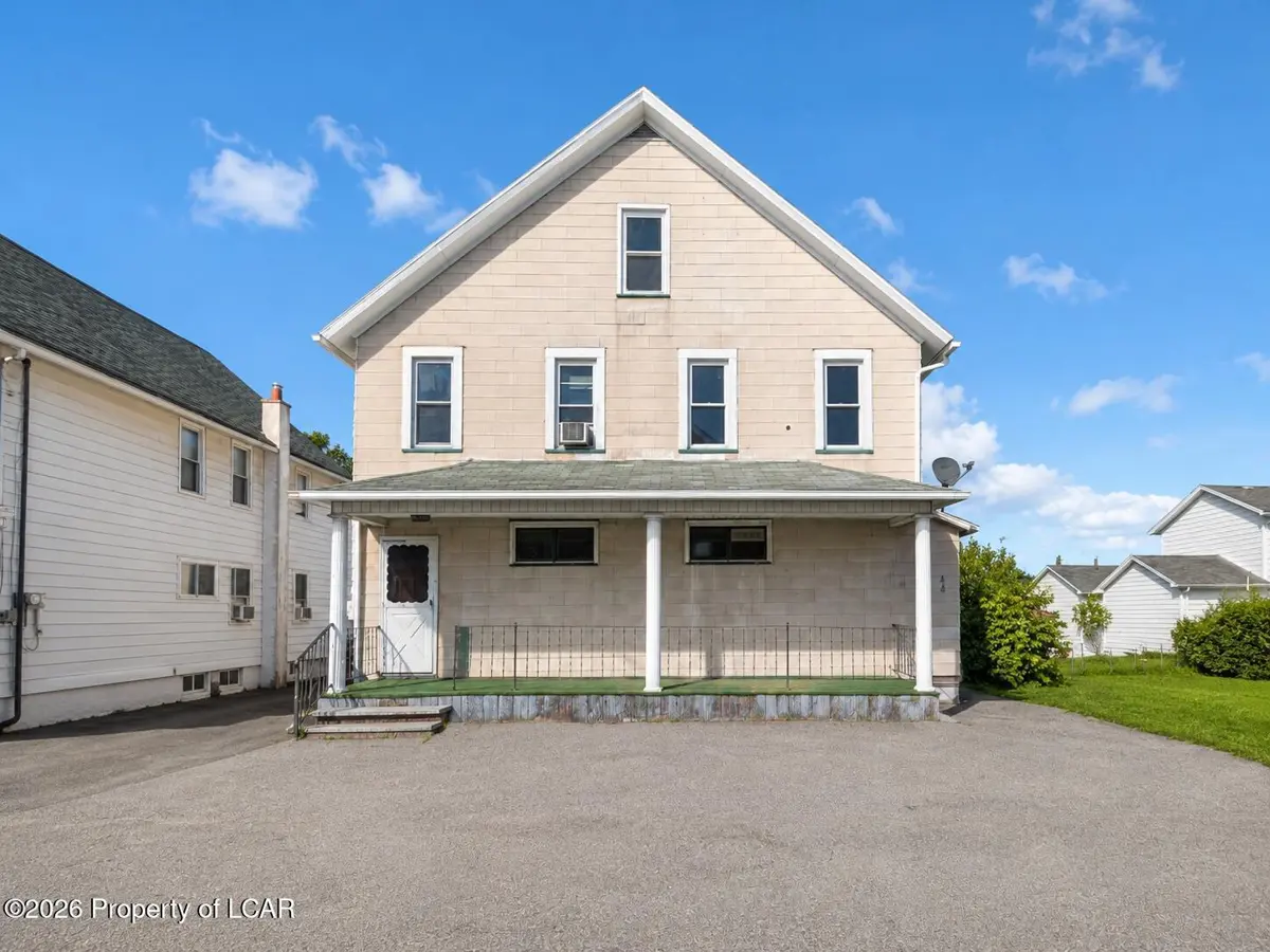 810 Wisner Street, West Pittston - 3 bath - 3,194 SF