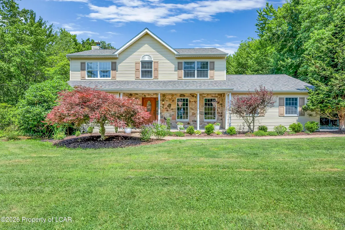 25 Doe Run Trail, Mountain Top - 4 bed - 3 bath - 2,711 SF