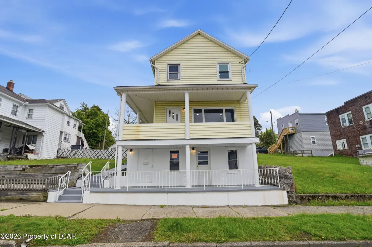 103 W Grand Street, Nanticoke - 3 bed - 2 bath - 2,614 SF