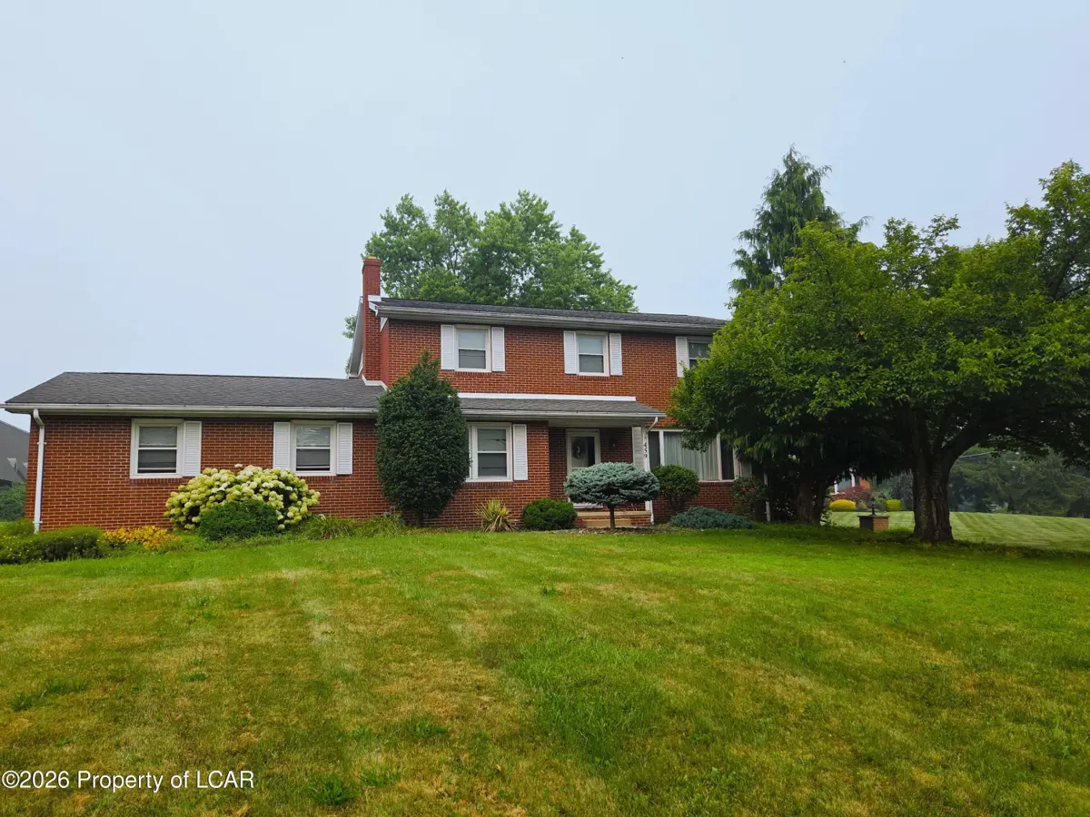 459 Main Street, Conyngham - 4 bed - 3 bath - 2,198 SF