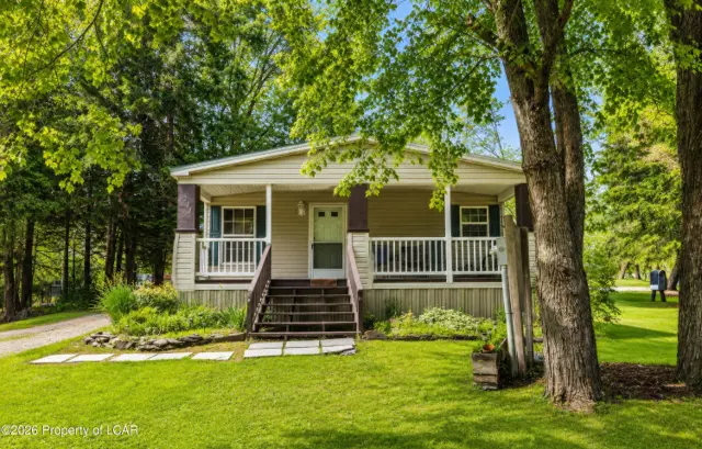 221 Henry Holod Road, Factoryville, PA 18419