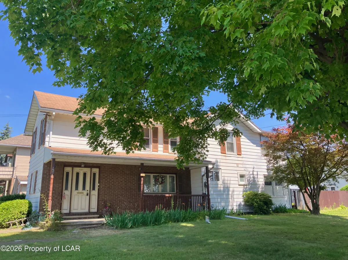 161 Slocum Street, Forty Fort - 4 bed - 2 bath - 1,724 SF