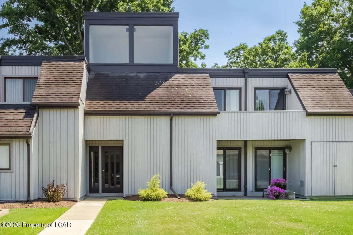 128 Orchard E, Dallas in Dallas