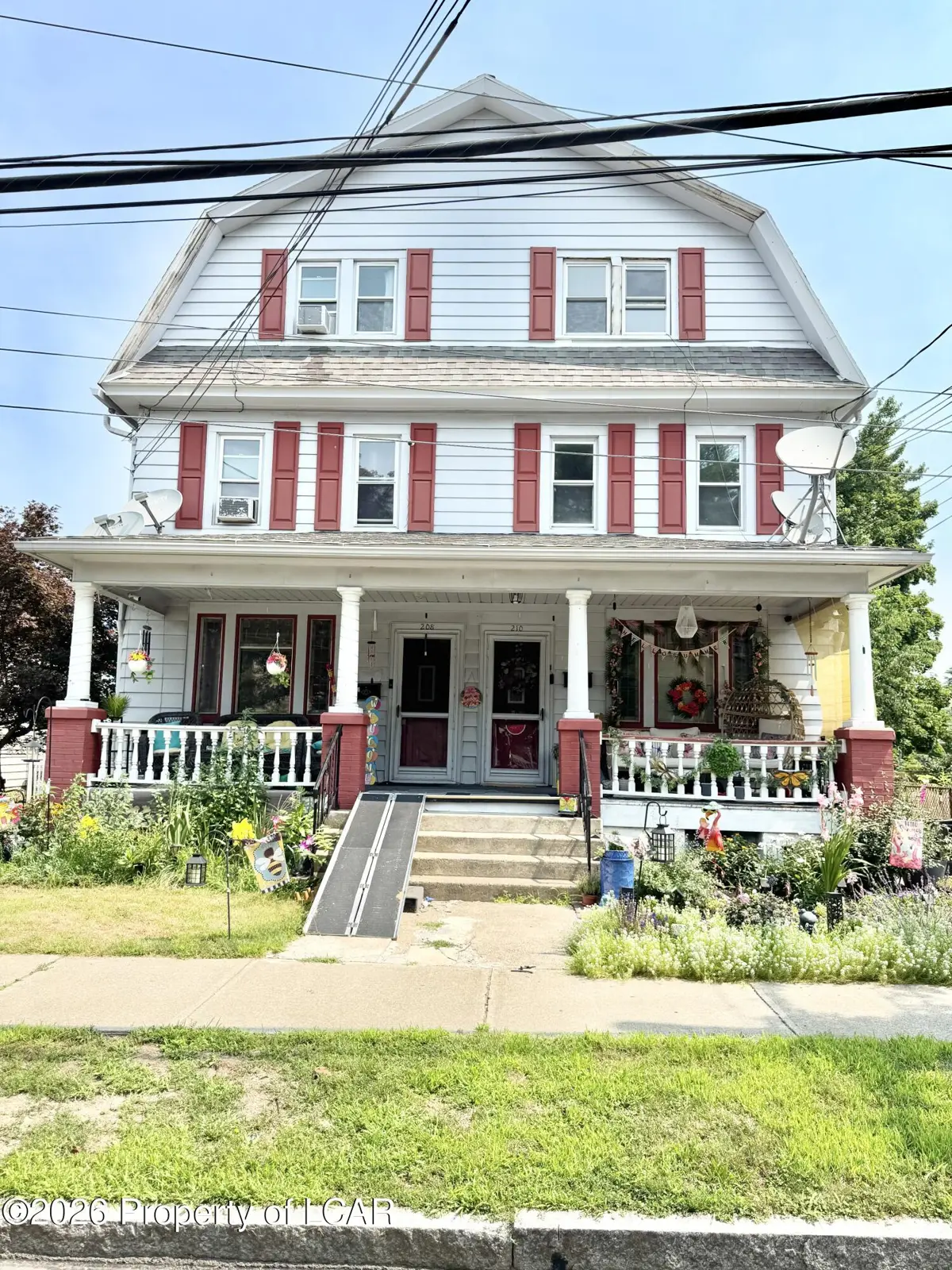 208 E Thomas Street, Wilkes-Barre in Wilkes-Barre