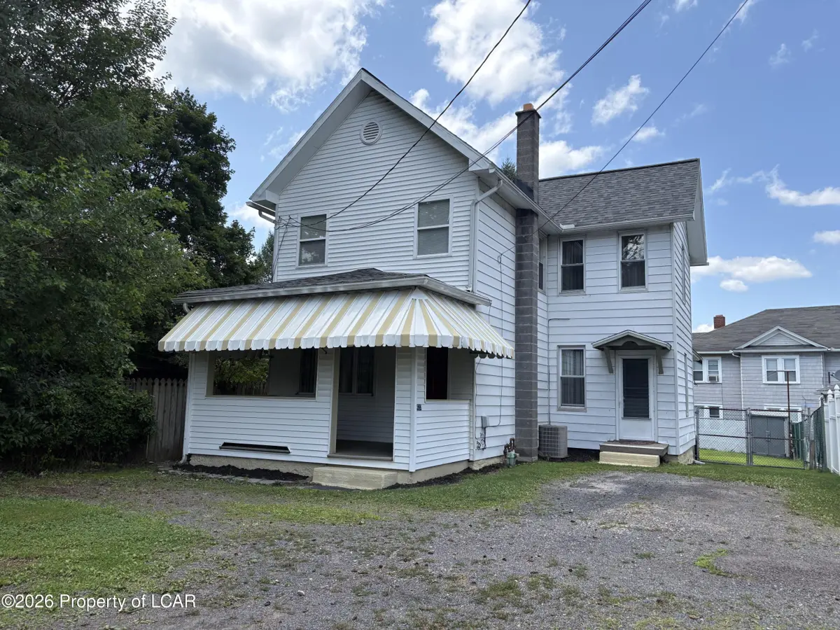 423 Andover Street, Wilkes-Barre - 3 bed - 1 bath - 1,574 SF