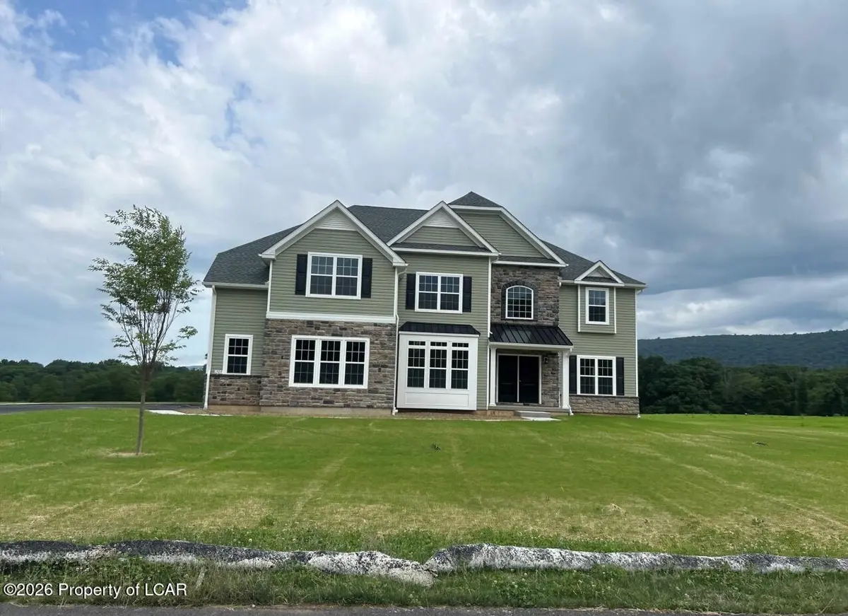 1509 Corkscrew Drive, Wind Gap in Wind Gap