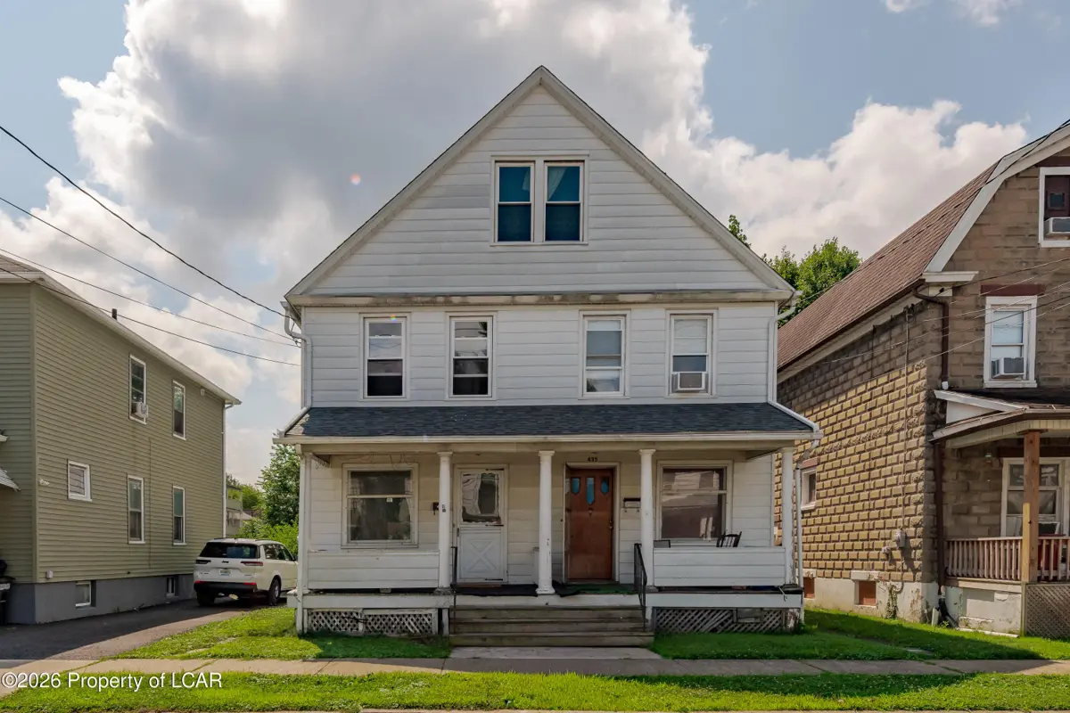 437 Schuyler Avenue, Kingston - 3 bed - 1 bath - 1,159 SF