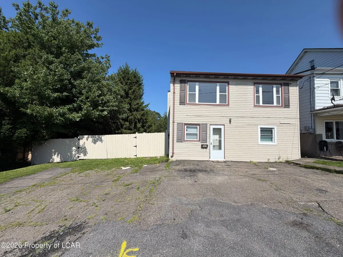 741 Garfield Street, Hazleton - 4 bed - 2 bath - 1,350 SF