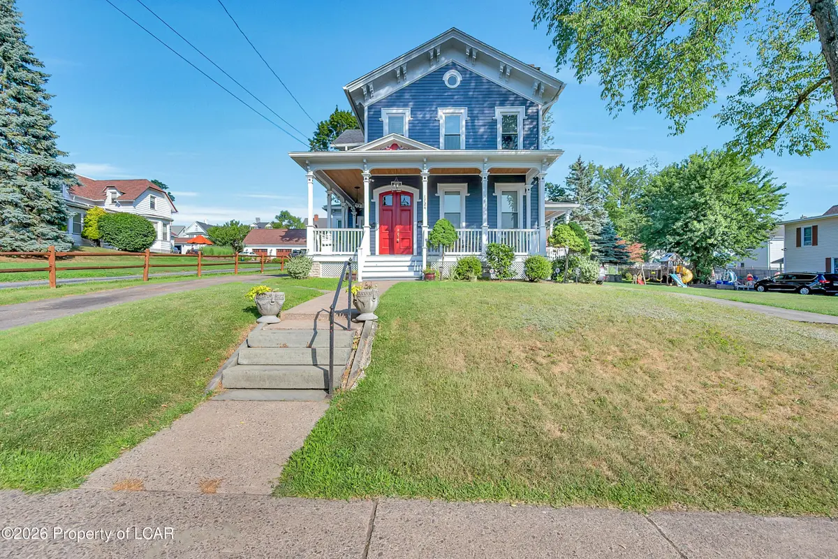 1724 Monsey (TOP FLOOR) Avenue, Scranton in Scranton