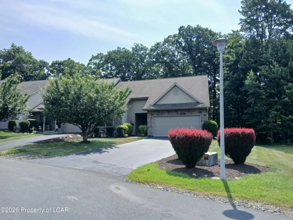 1041 S Appian Way, Hazle Township - 4 bed - 2 bath - 2,408 SF