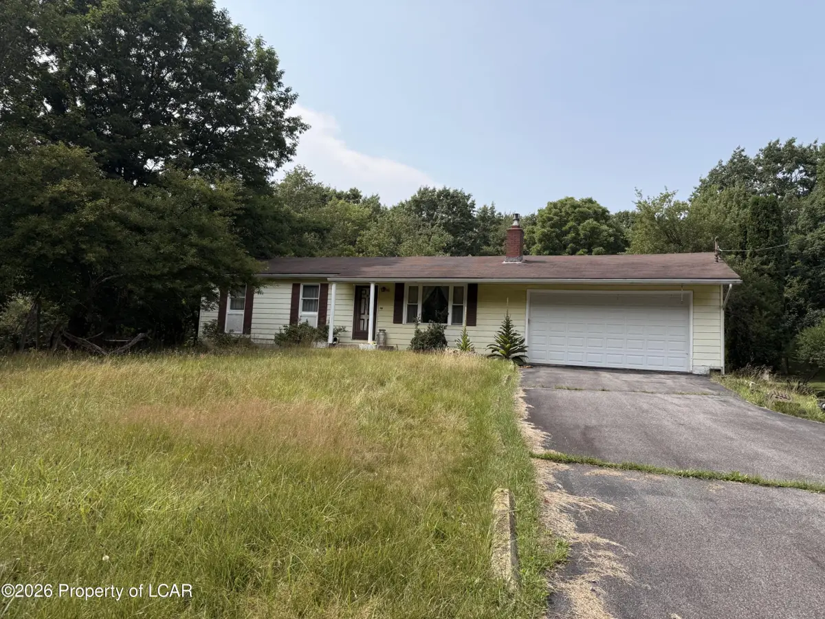 1623 Meadow Run Road, Bear Creek - 3 bed - 1 bath - 1,653 SF