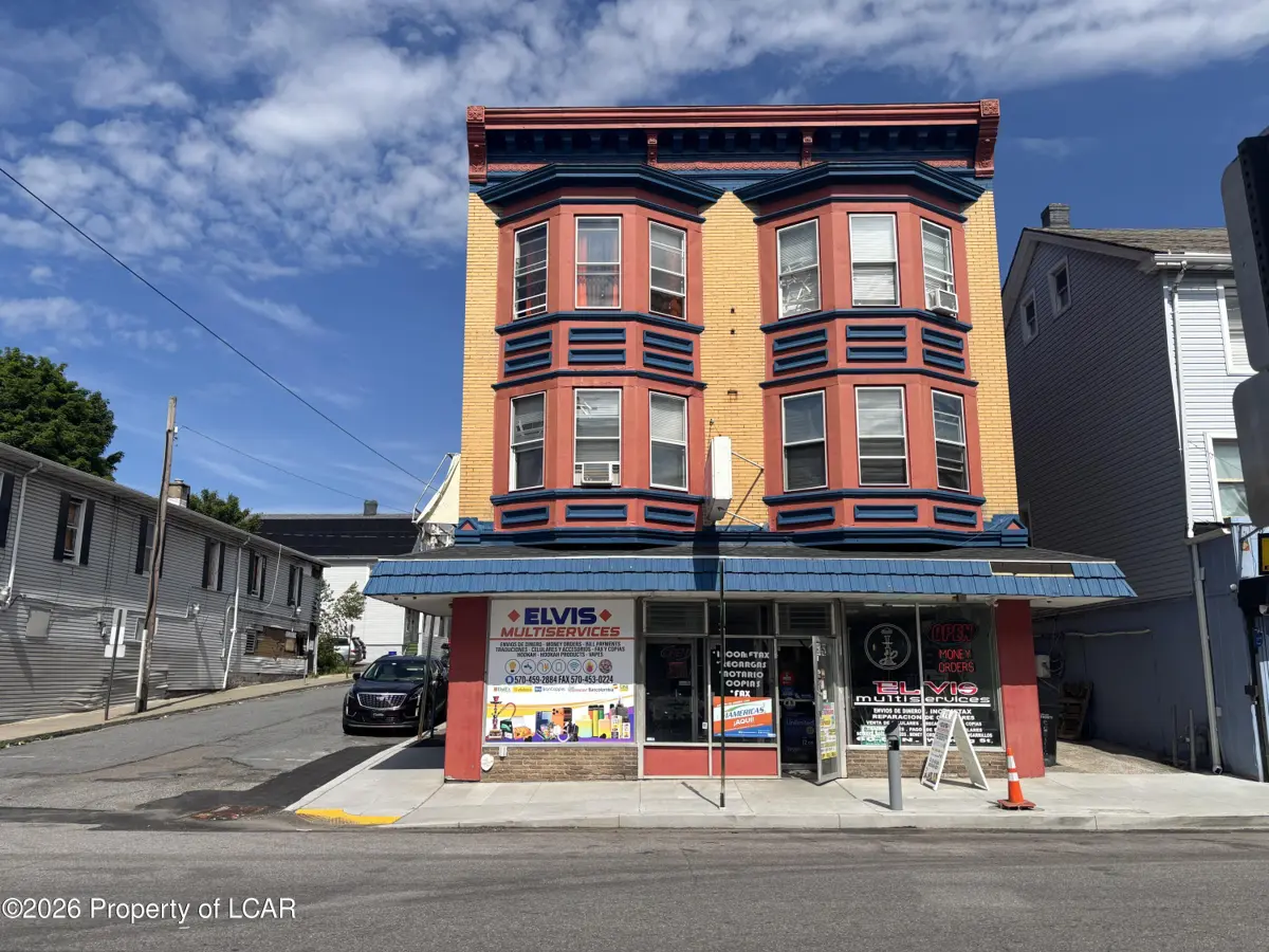 60-62 N Wyoming Street, Hazleton - 7 bath - 6,300 SF