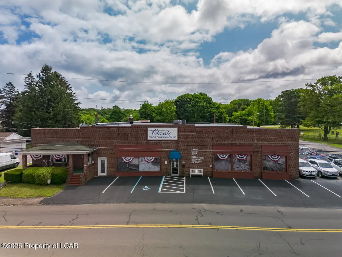 205 S Poplar Street, Hazleton - 2 bath - 10,933 SF