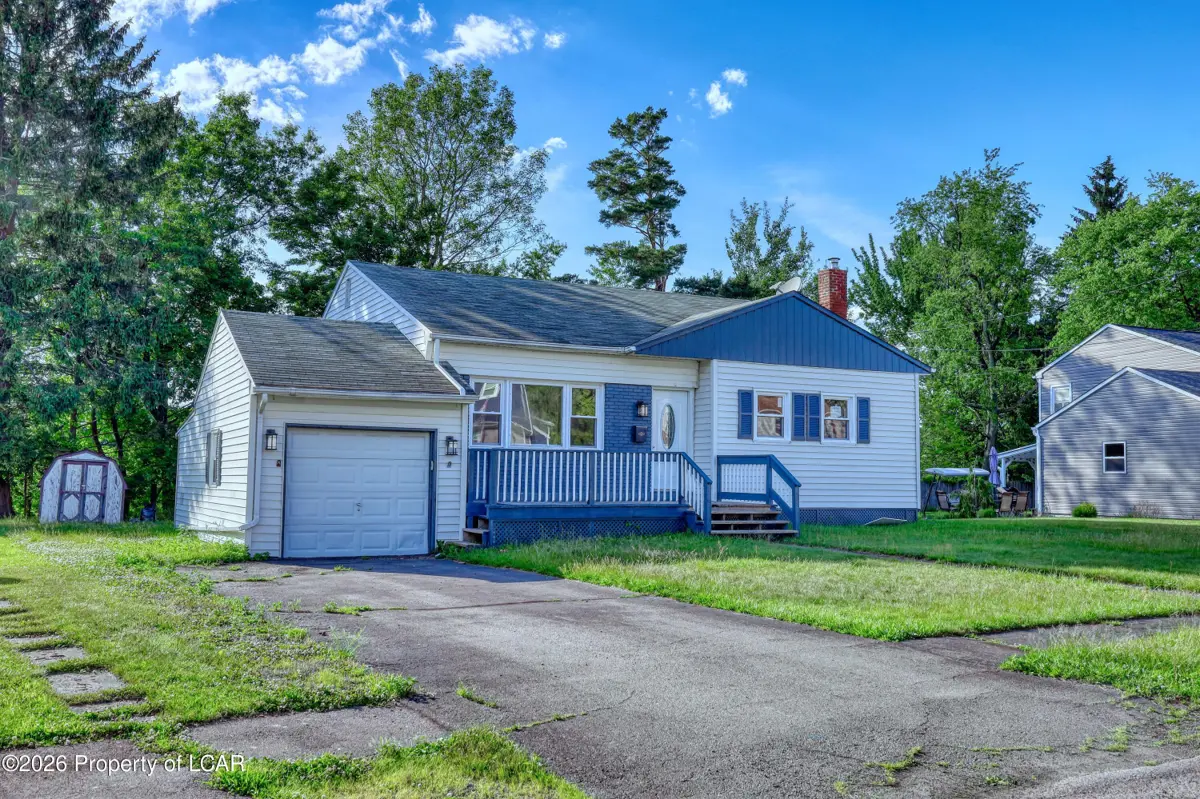 8 N Park Lane, Mountain Top in Mountain Top
