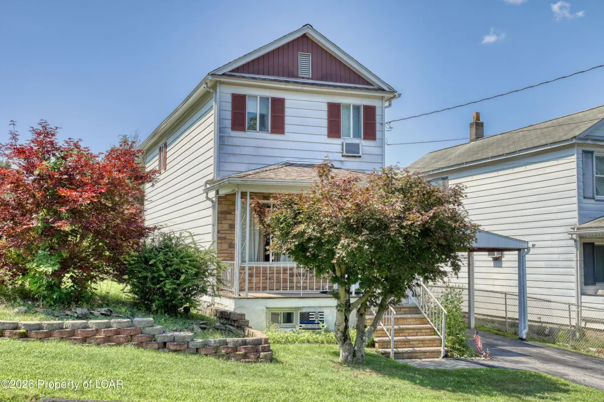 11 Blanchard Street, Plains - 3 bed - 1 bath - 1,135 SF