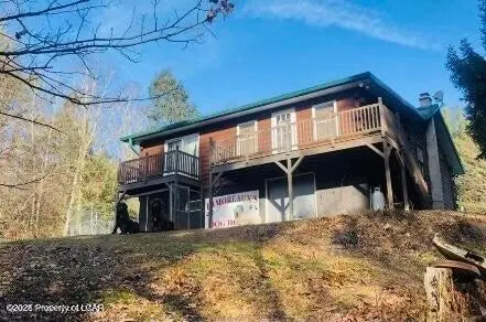 182 Johnston Road, Shickshinny - 6 bed - 1 bath - 1,975 SF
