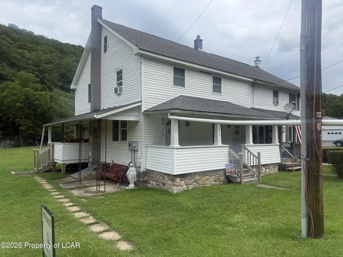 1515 Tomhicken Road, Fern Glen - 4 bed - 2 bath - 1,344 SF