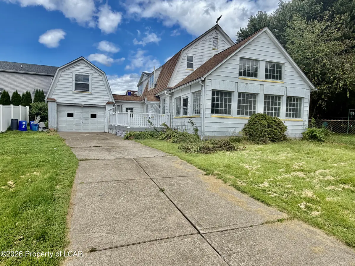 70 Knox Street, Wilkes-Barre in Wilkes-Barre