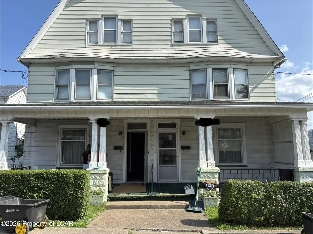 193 W Broad Street, Nanticoke - 4,814 SF