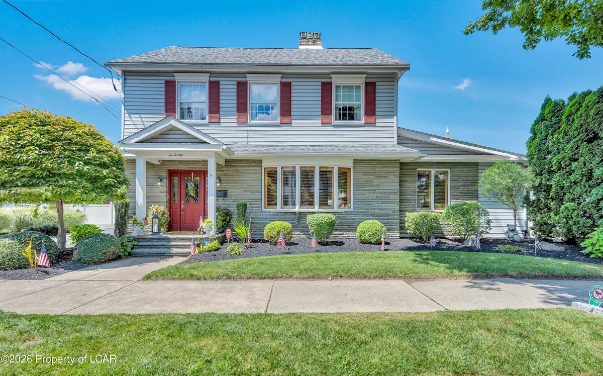 220 Linden Street, West Pittston - 4 bed - 3 bath - 3,111 SF