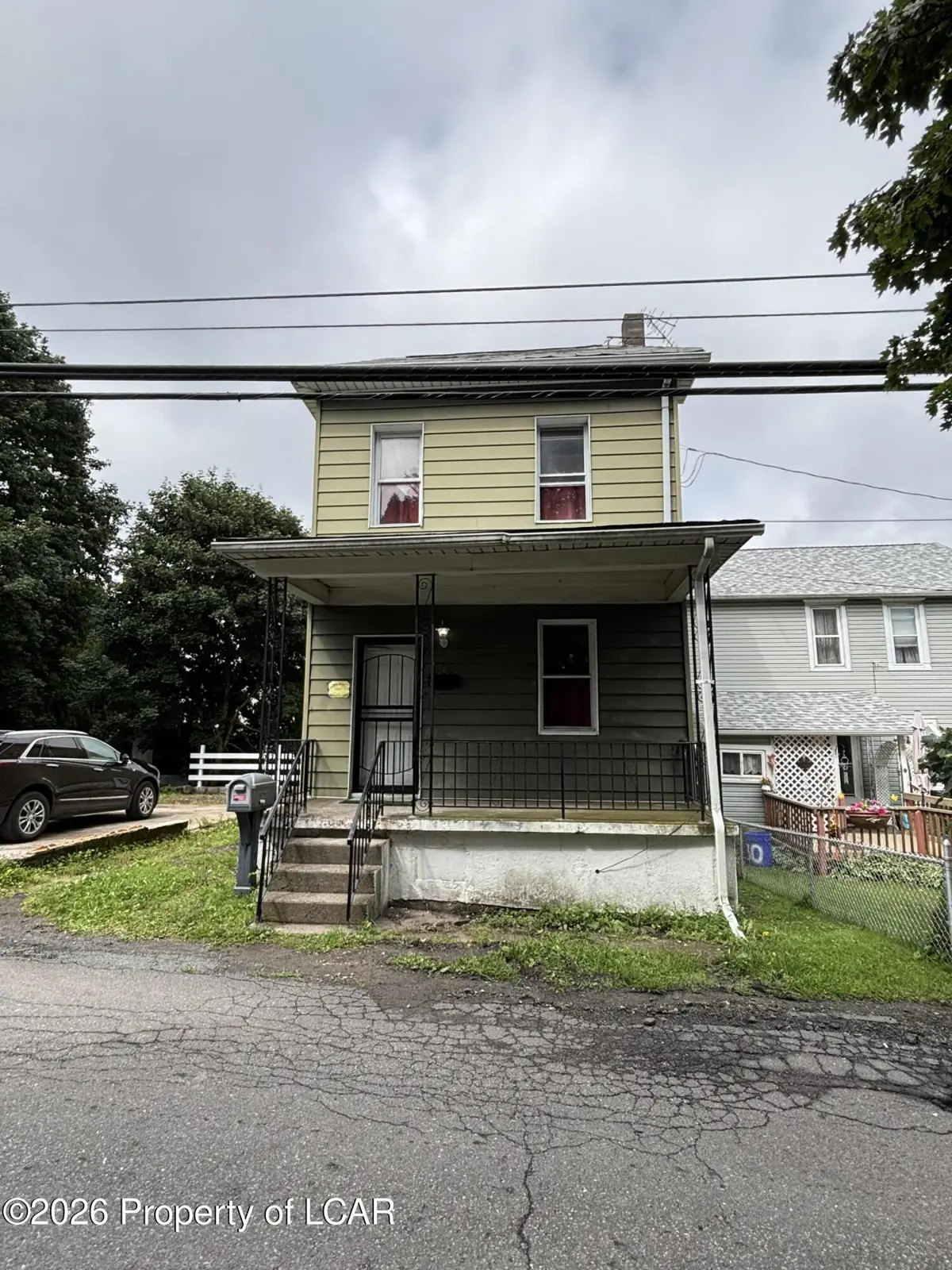 696 Lafayette Court, Hazleton in Hazleton