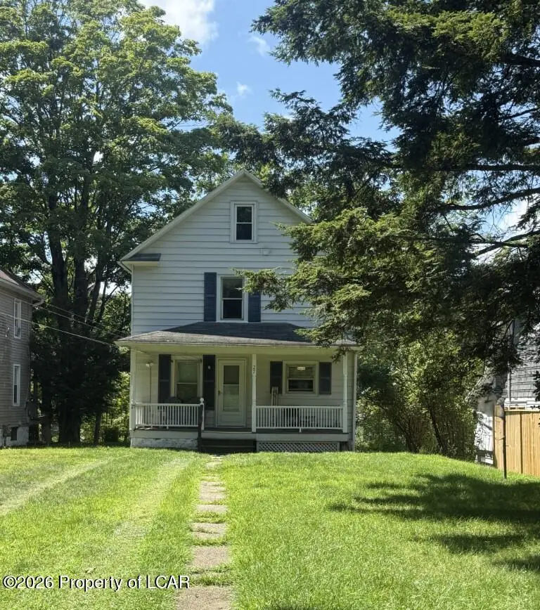 27 Shaver Avenue, Shavertown - 3 bed - 2 bath - 1,346 SF