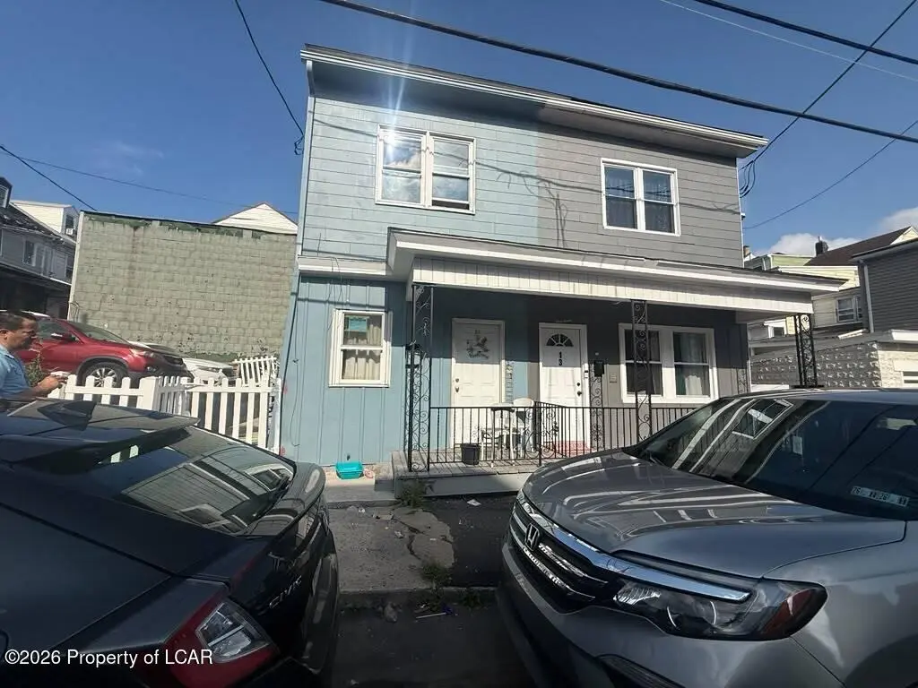 15 N Gilbert Street, Shenandoah in Shenandoah