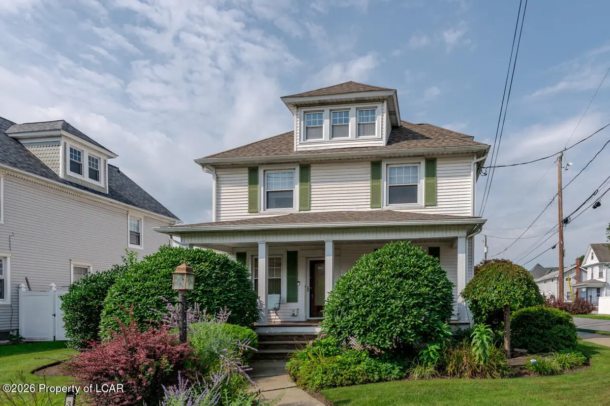 341 Exeter Avenue, West Pittston - 4 bed - 2 bath - 2,487 SF