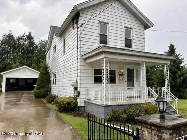426 13th Avenue, Scranton - 3 bed - 2 bath - 1,727 SF