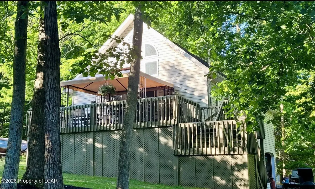 202 Trapper Springs Circle, Drums - 2 bed - 4 bath - 1,684 SF