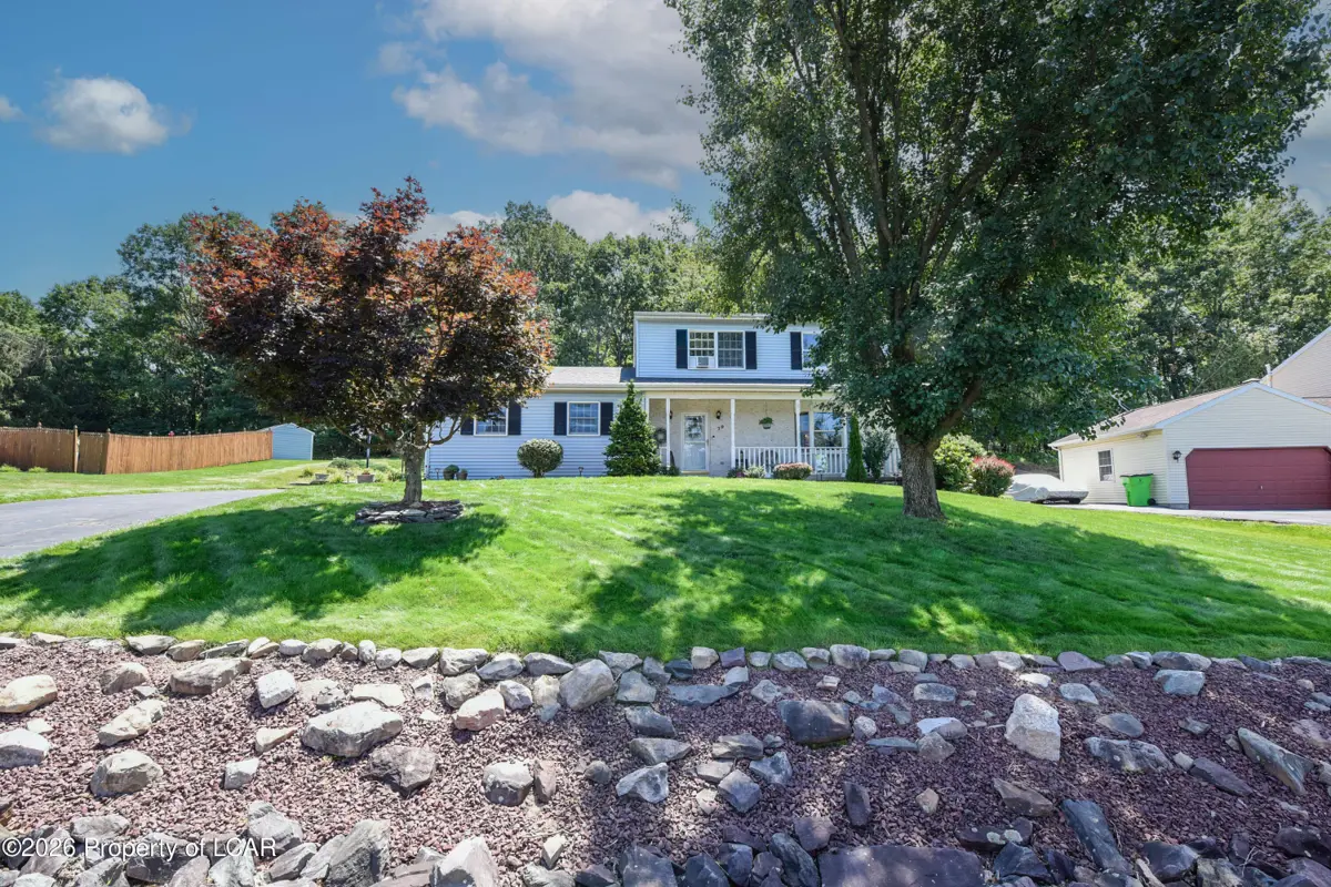 79 Valley View Drive, Mountain Top - 3 bed - 2 bath - 1,760 SF