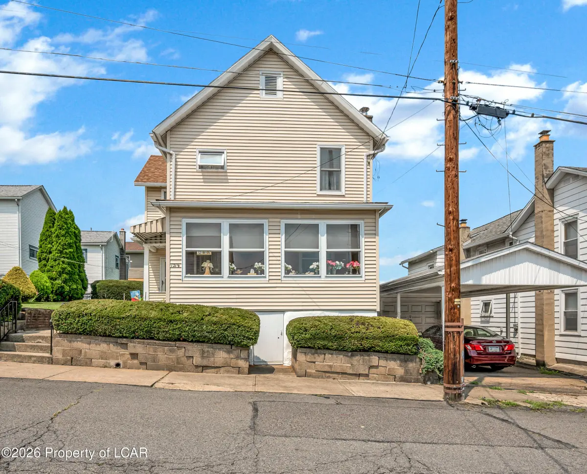121 1/2 Vine Street, Pittston in Pittston