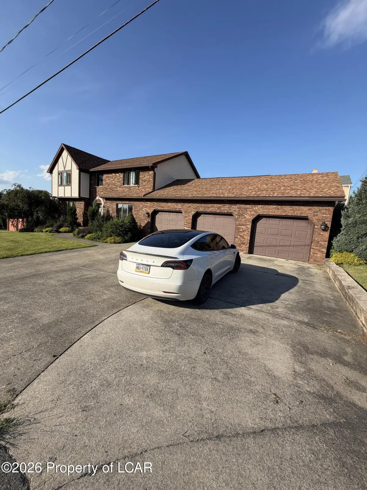 421 Campbell Street, Scranton in Scranton