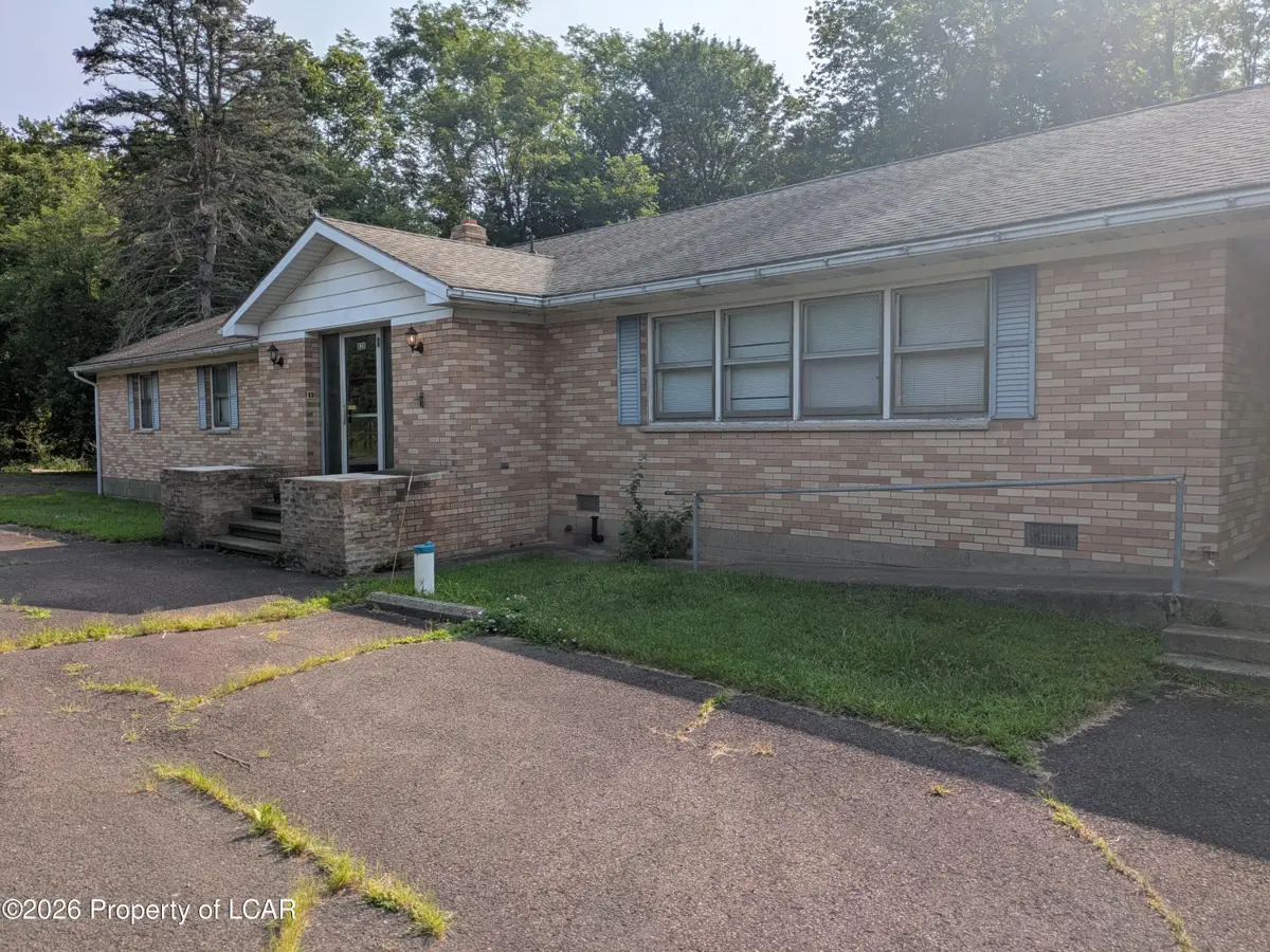 828 Salem Boulevard, Berwick - 3 bath - 3,392 SF