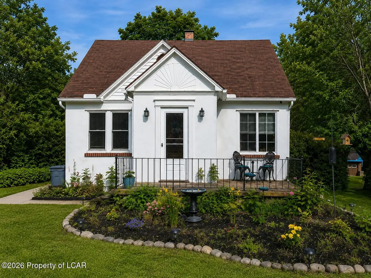 906 Salem Boulevard, Berwick in Berwick