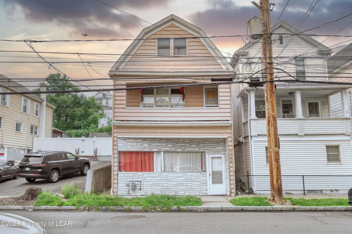 728 N Washington Street, Wilkes-Barre - 3,100 SF