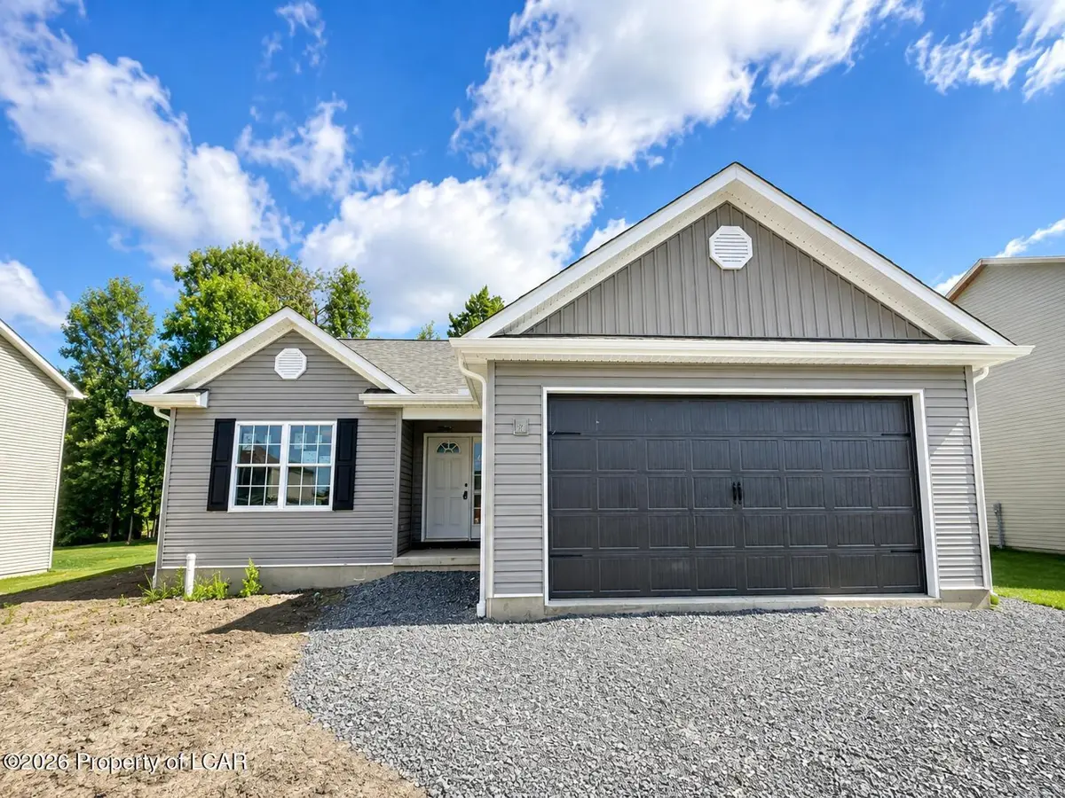 517 Wisteria Drive, Moosic - 2 bed - 2 bath - 1,179 SF