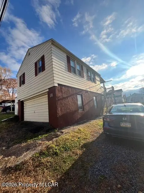 42 Columbia Avenue - 2 bed - 1 bath - 615 SF