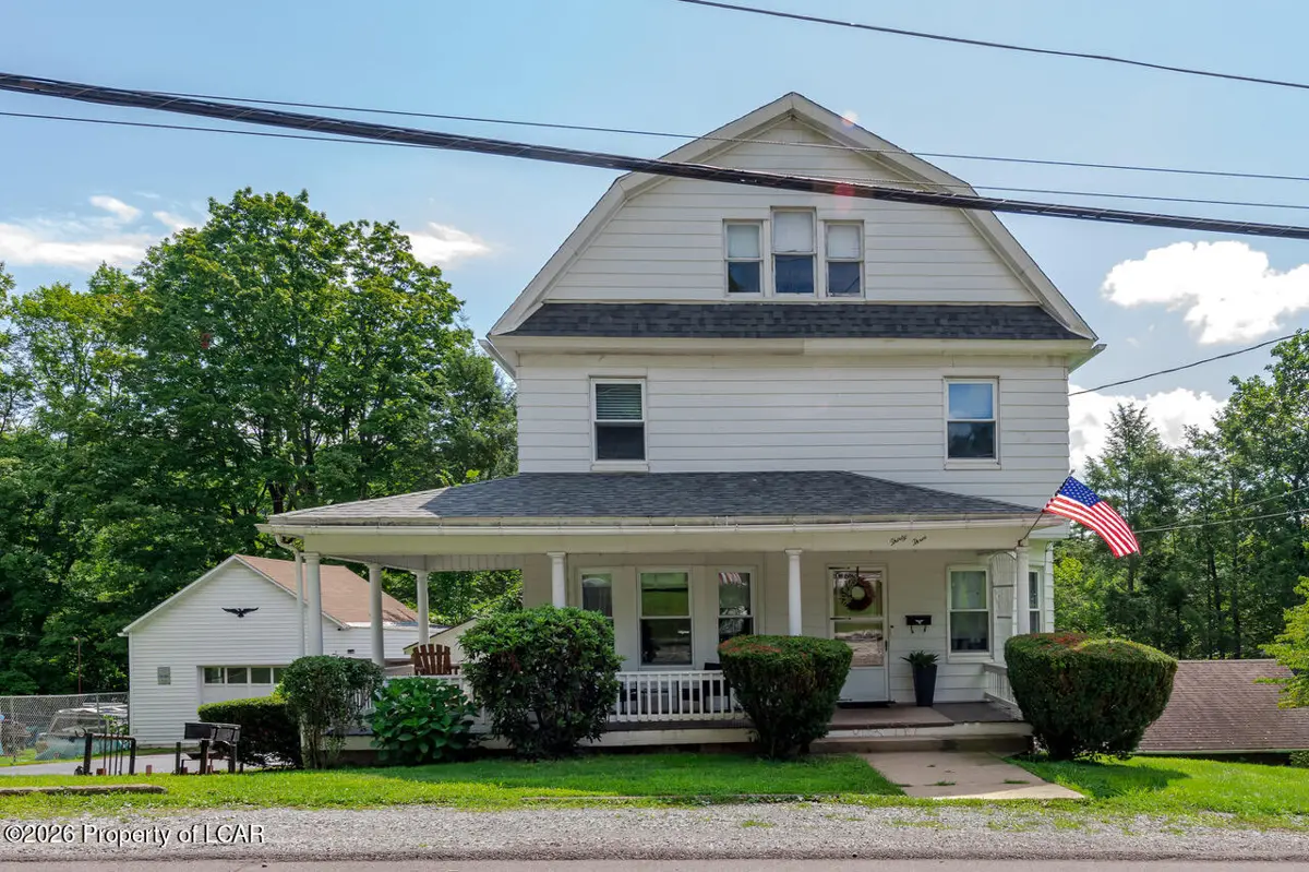 33 Harris Hill Road, Shavertown - 3 bed - 1 bath - 2,049 SF