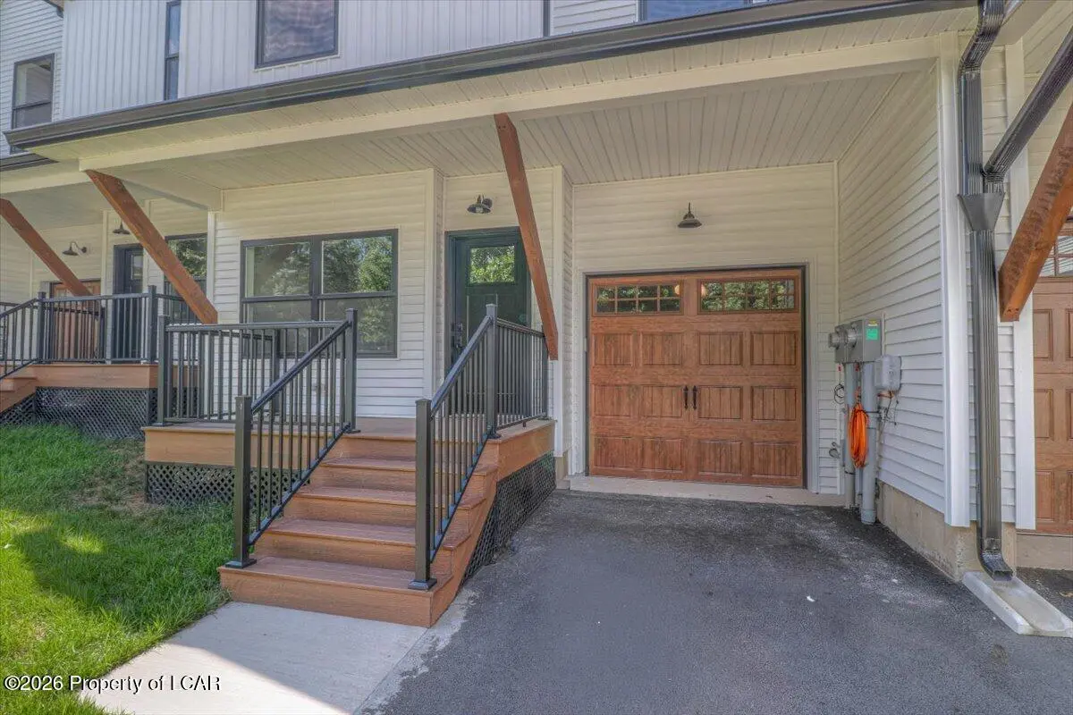 15 Lionel Drive, Swoyersville - 3 bed - 3 bath - 1,500 SF