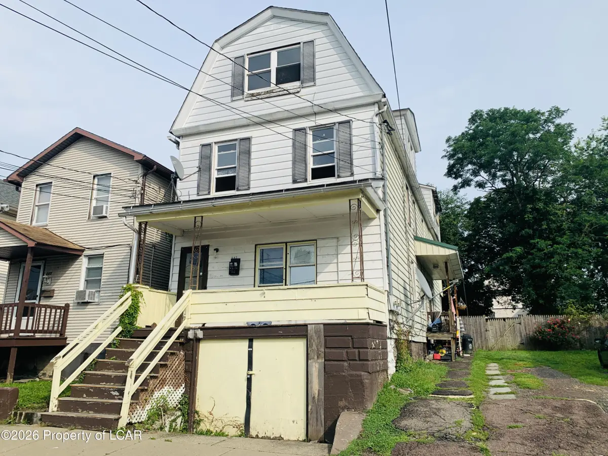 547 N Franklin Street, Wilkes-Barre - 2,925 SF
