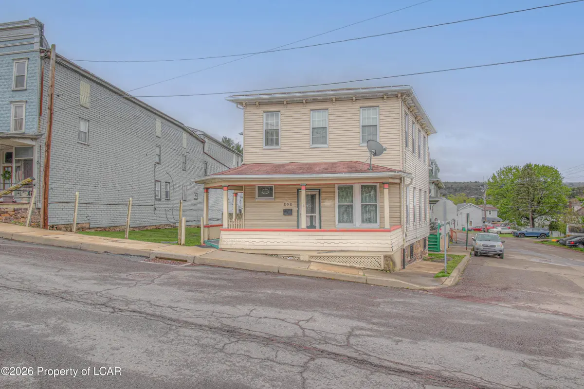 202 1st Street, Weatherly - 3 bed - 2 bath - 1,602 SF