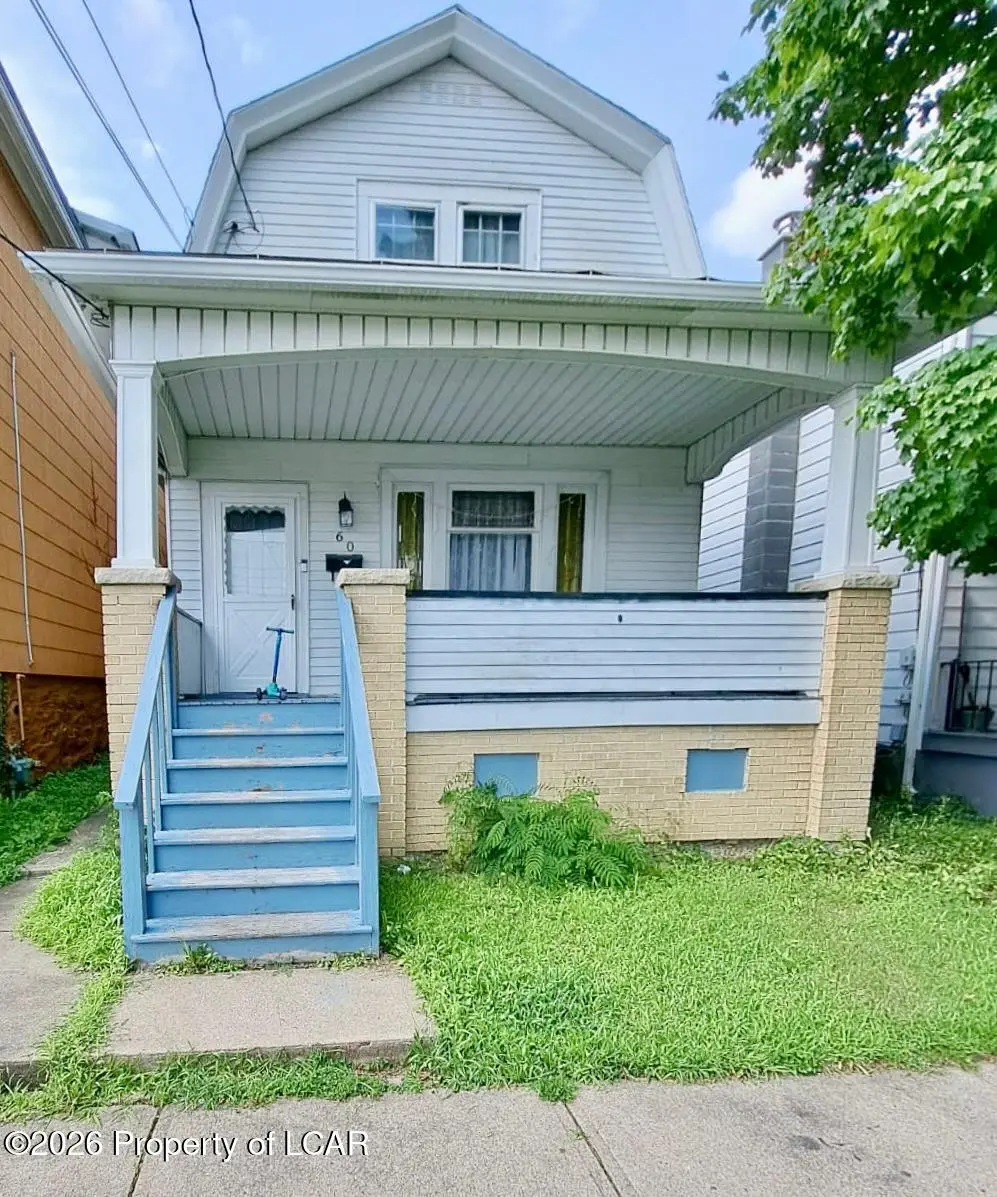 60 Maxwell Street, Wilkes-Barre - 3 bed - 1 bath - 1,548 SF