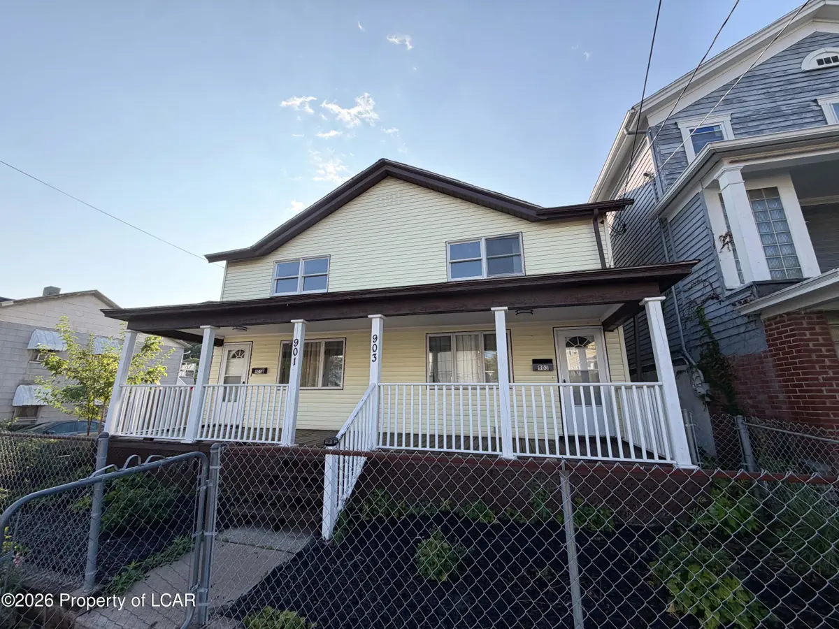 903 Cedar Avenue, Scranton - 3 bed - 1 bath - 2,611 SF