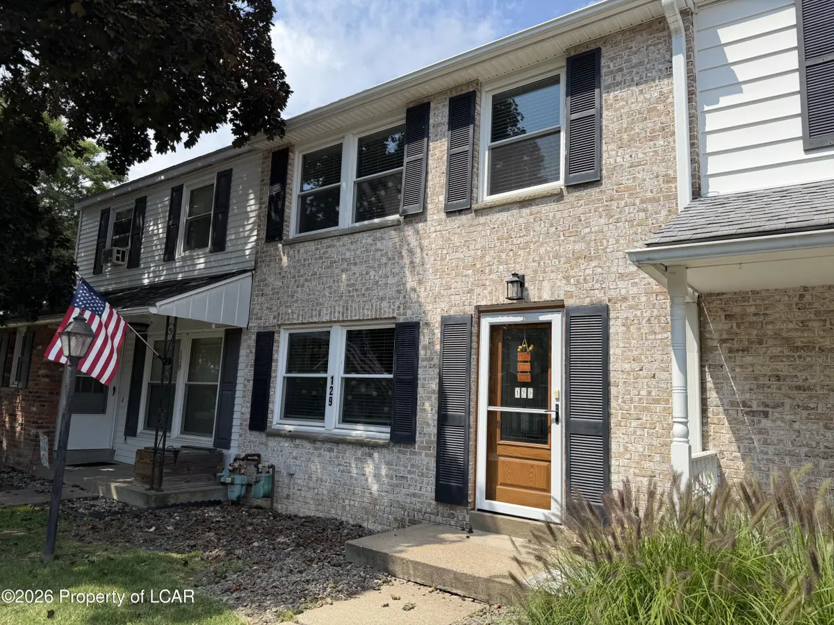 129 Haverford Drive, Laflin - 3 bed - 2 bath - 1,457 SF