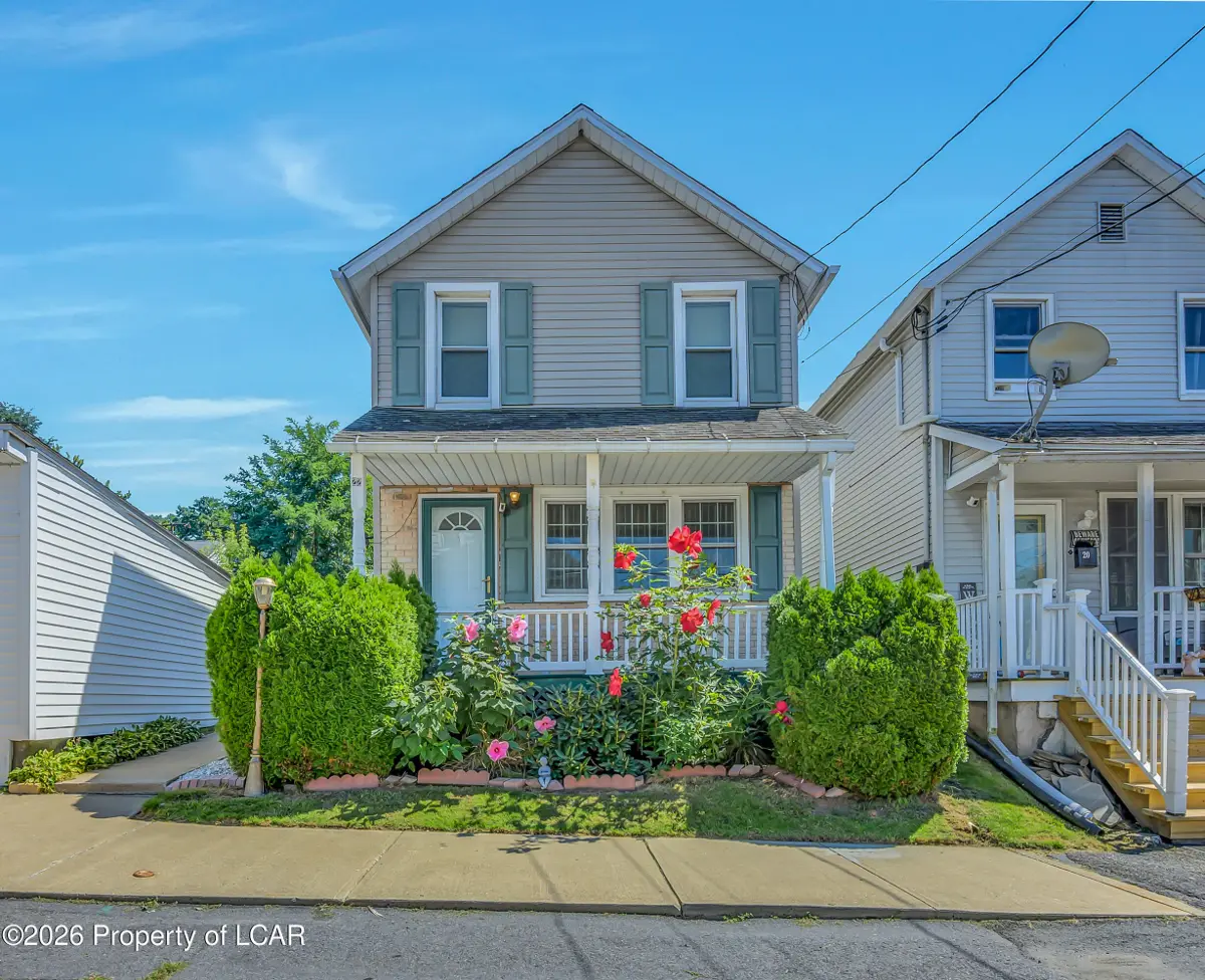 22 Warner Street, Plains - 2 bed - 1 bath - 1,200 SF