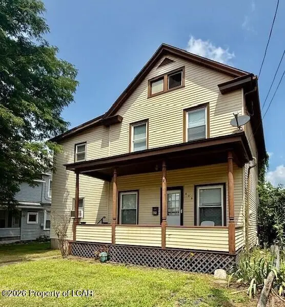 825 W Front, Berwick - 5 bed - 2 bath - 2,200 SF