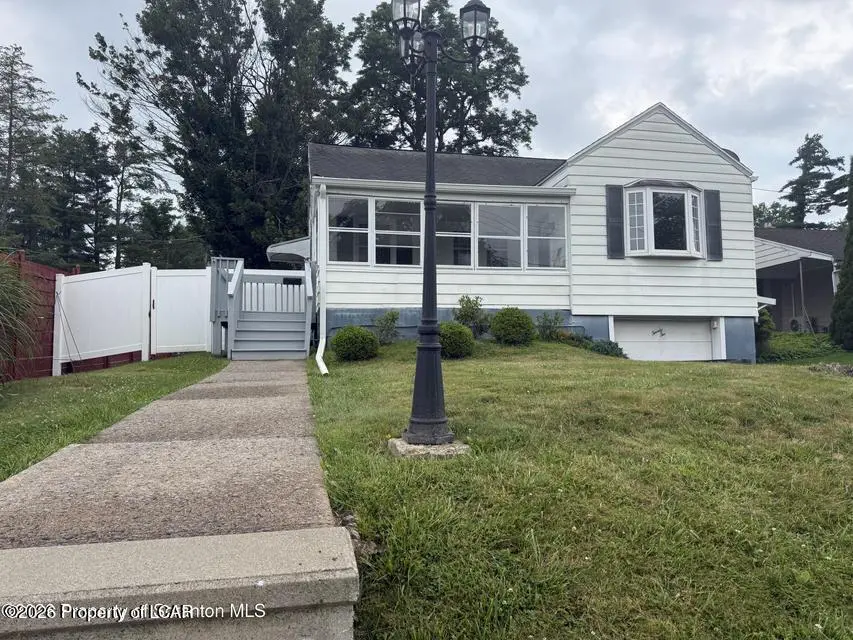 22 Luzerne Avenue, Dallas in Dallas